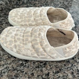 North Face Thermoball traction Mule